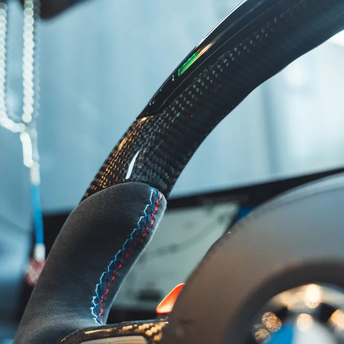 BMW Gxx CARBON FIBRE / ALCANTARA LED FLAT BOTTOM STEERING WHEEL - Image 4